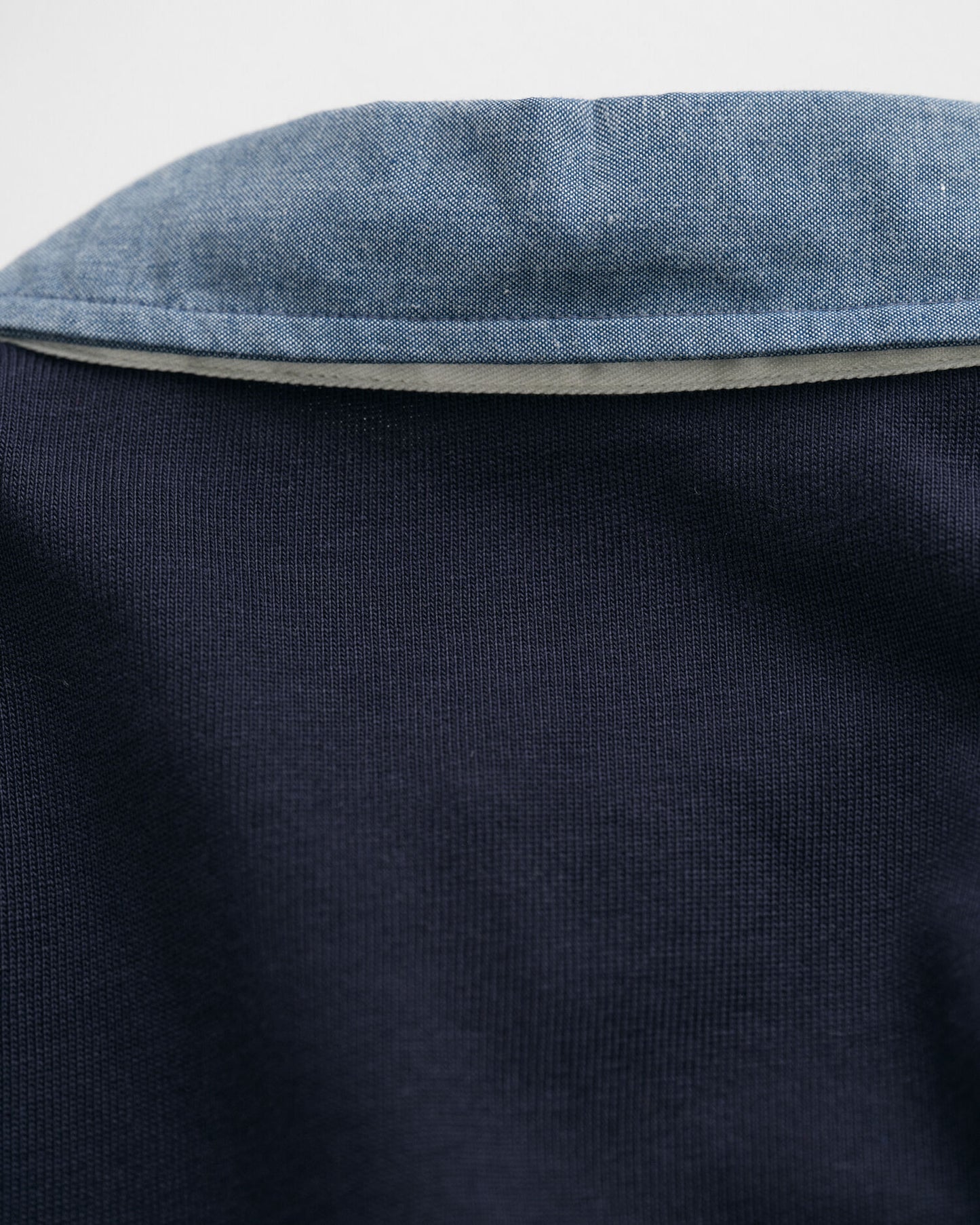 Hemdblusenkragen-Rugby-Shirt aus schwerem Material
