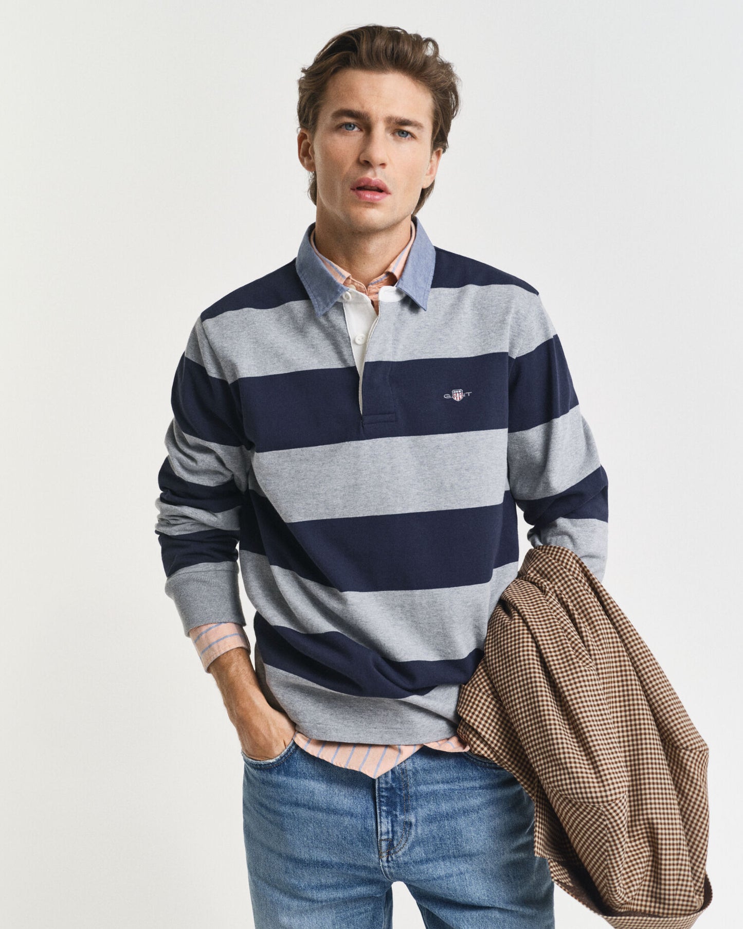 Rugger mit Chambray-Kragen und Streifen