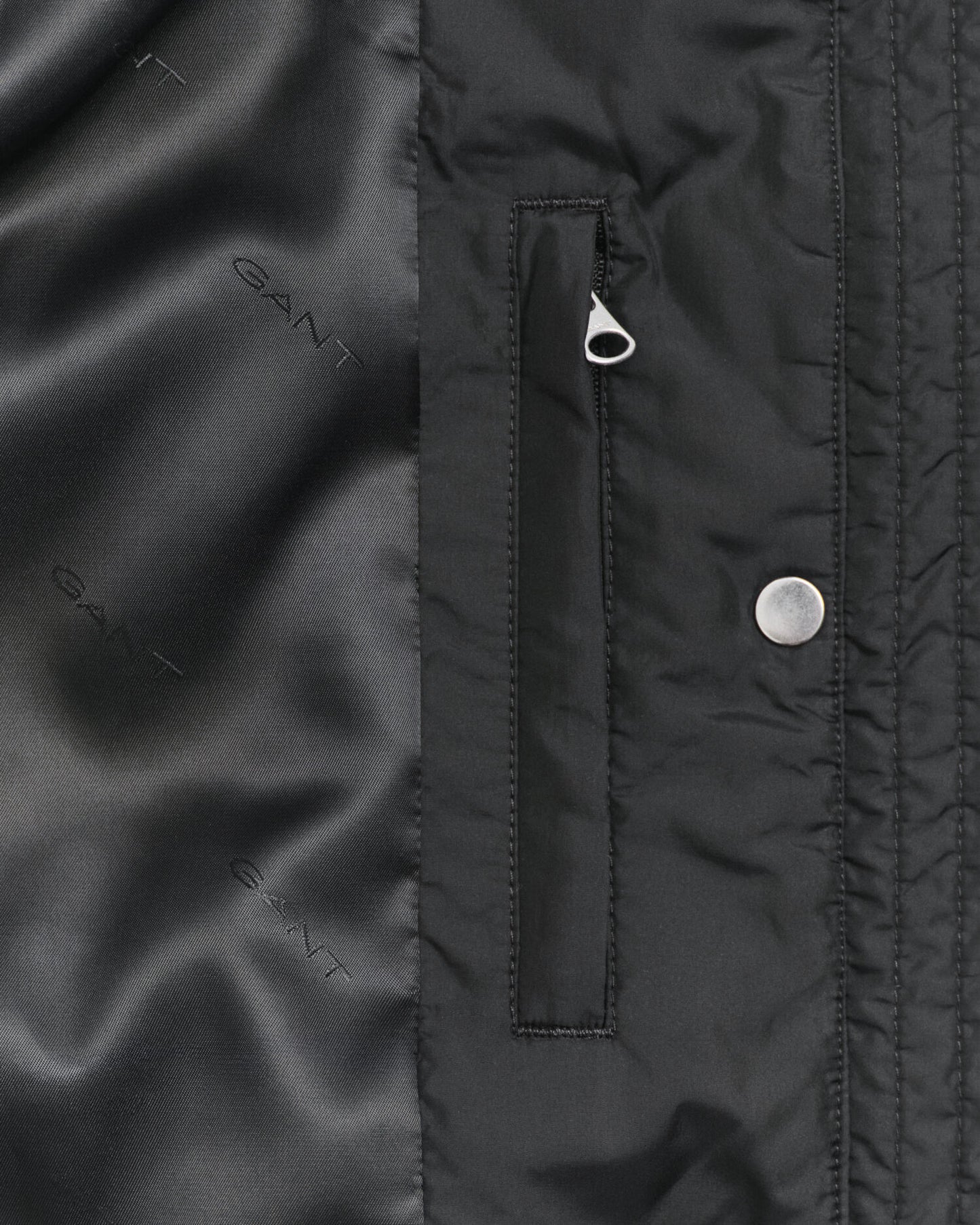 Gesteppte Jacke mit Kordbesatz