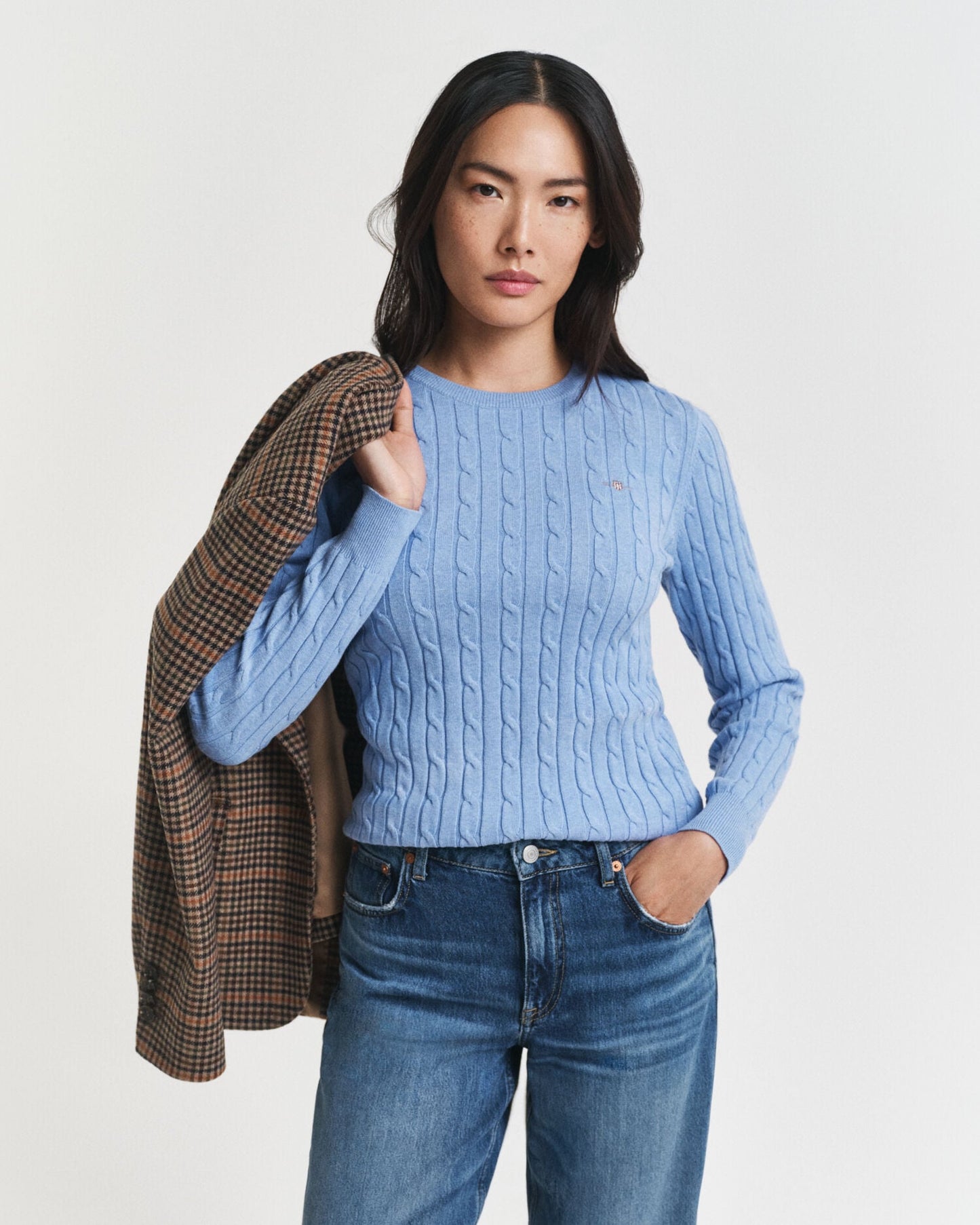 Pullover aus Stretch-Baumwolle mit Zopfmuster und Rundhalsausschnitt