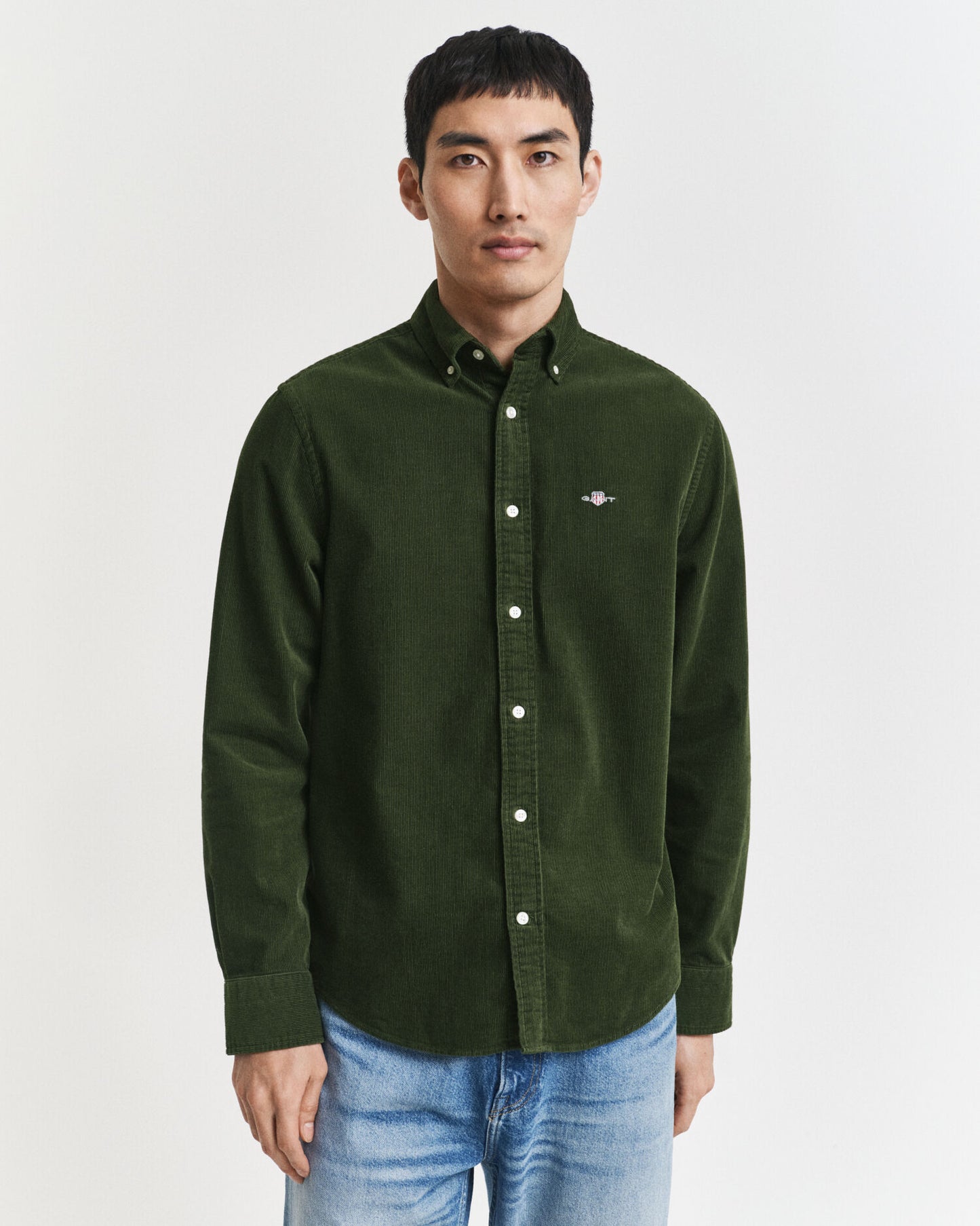 Chemise en velours côtelé de coton coupe droite