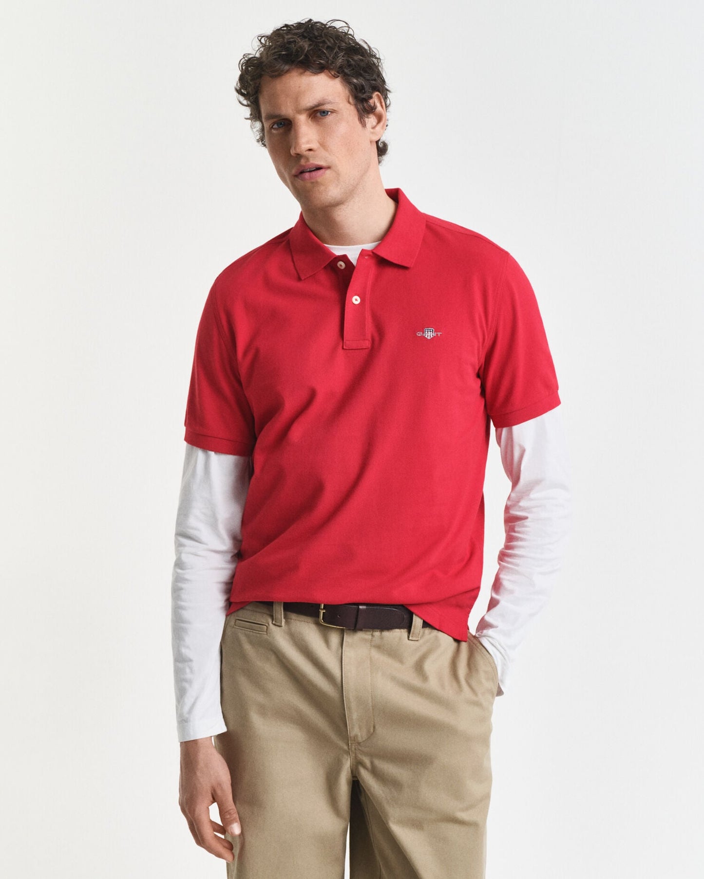 Polo en piqué coupe droite à écusson