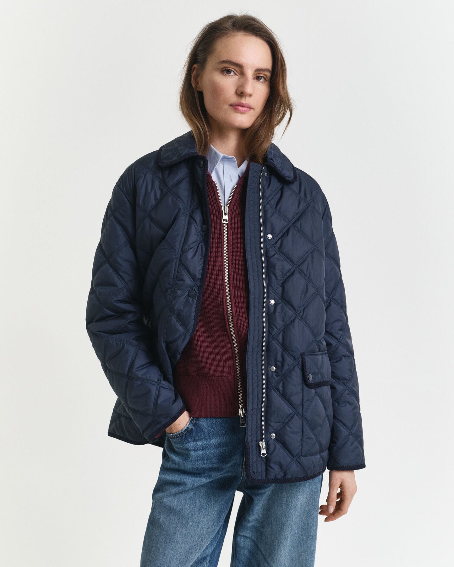 Gesteppte Jacke mit Kordbesatz