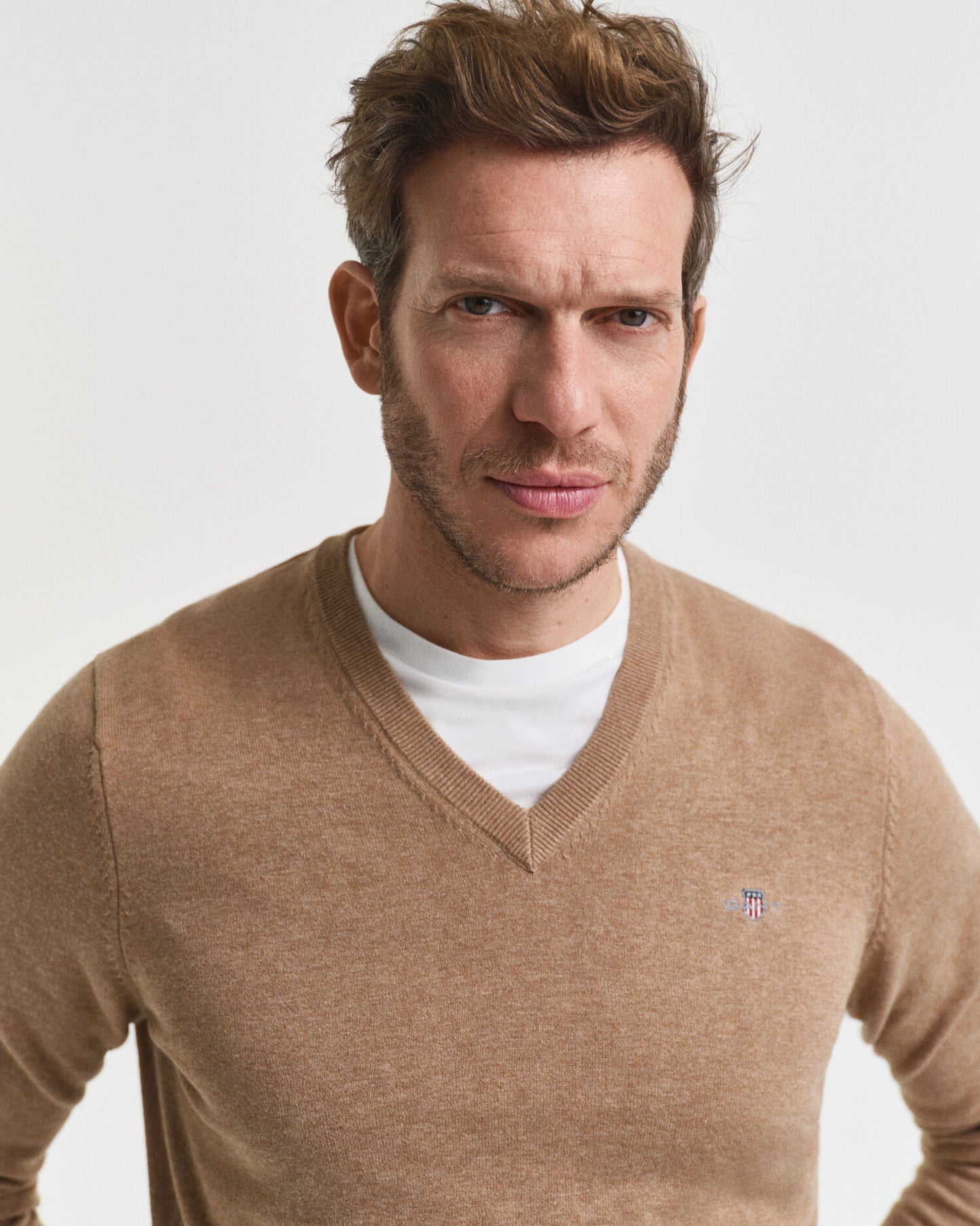 Klassischer Baumwoll-V-Pullover