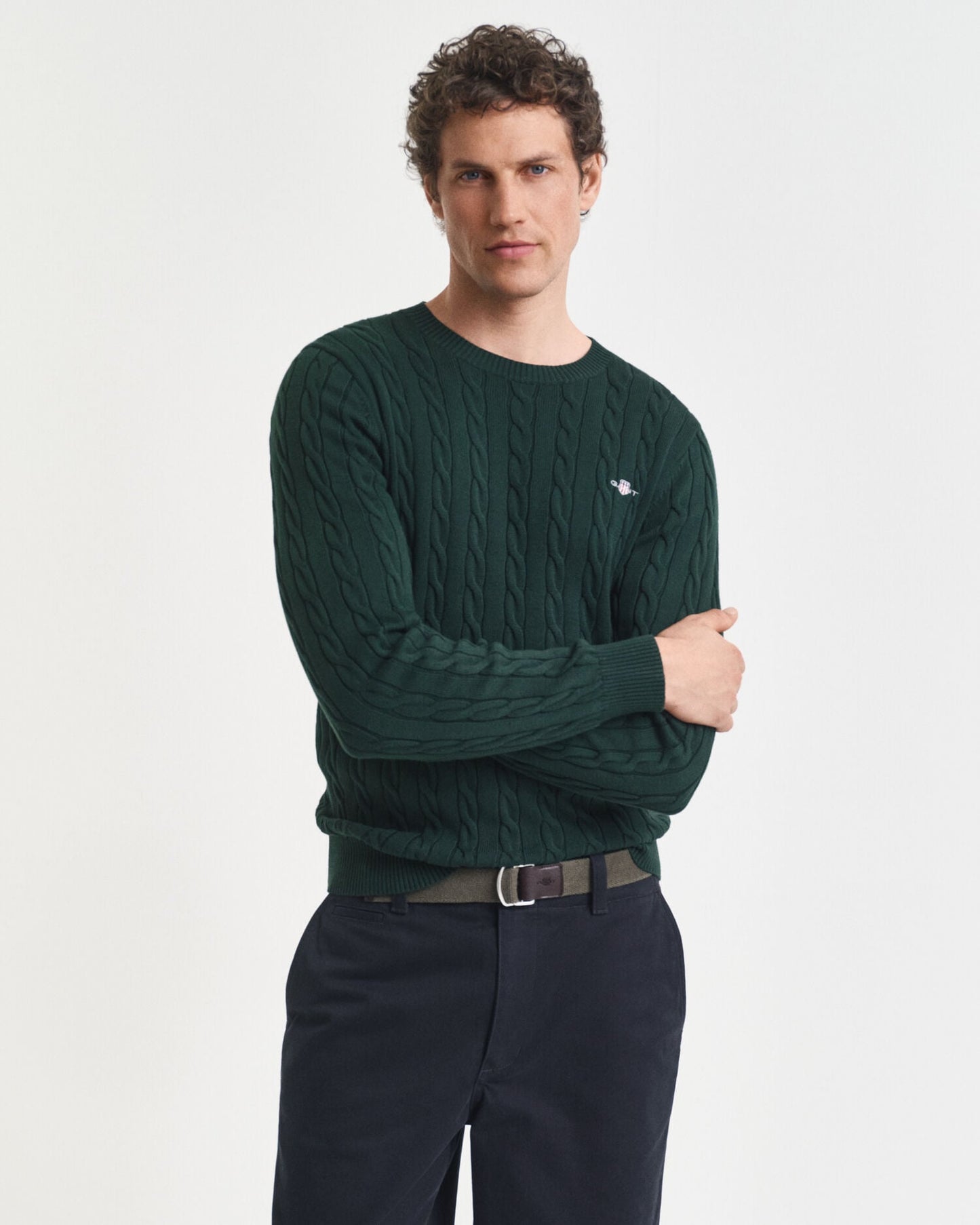 Pull en maille torsadée de coton à col rond