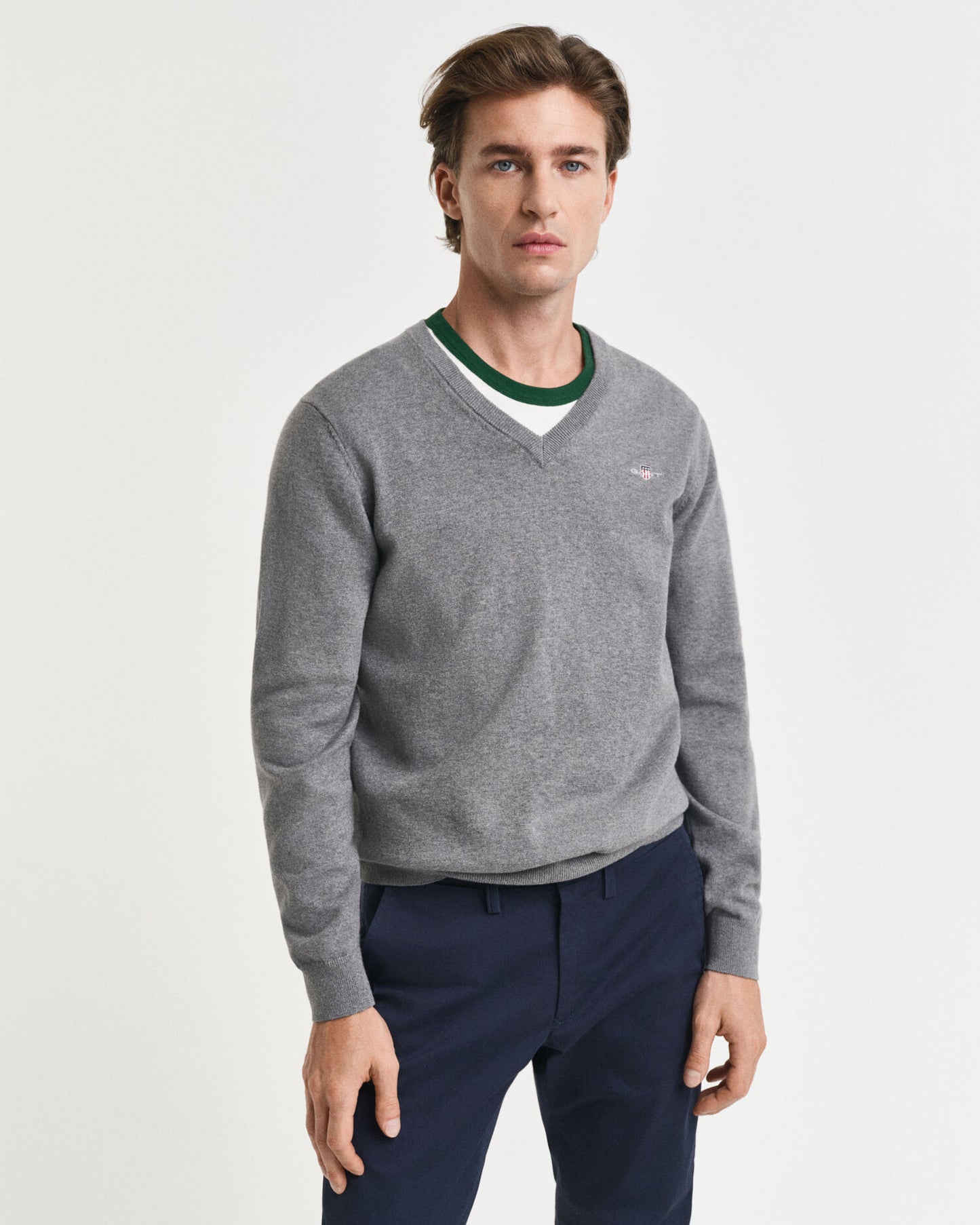 Klassischer V-Ausschnitt-Pullover aus Baumwolle