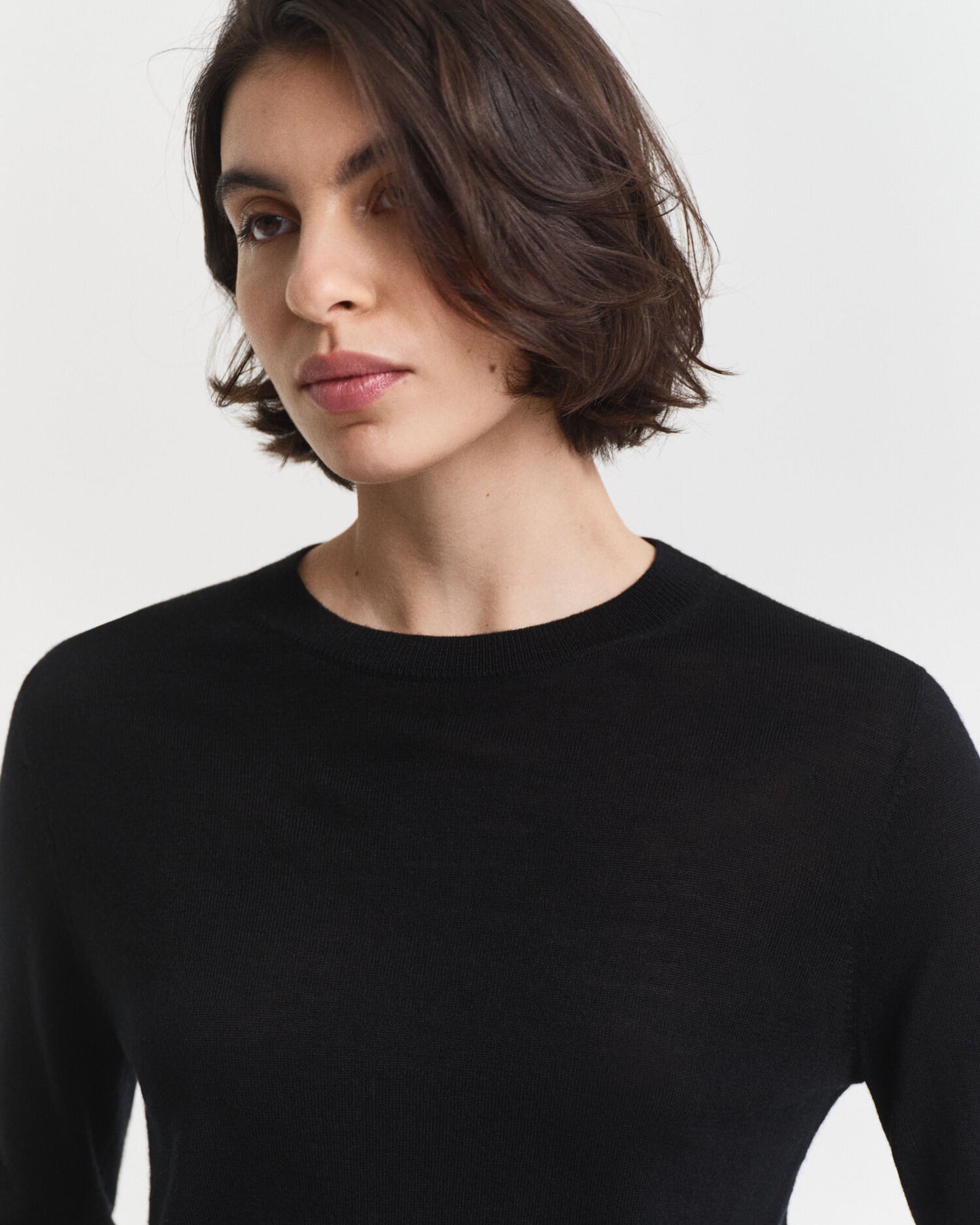 Pullover aus extrafeiner Merinowolle mit Rundhalsausschnitt