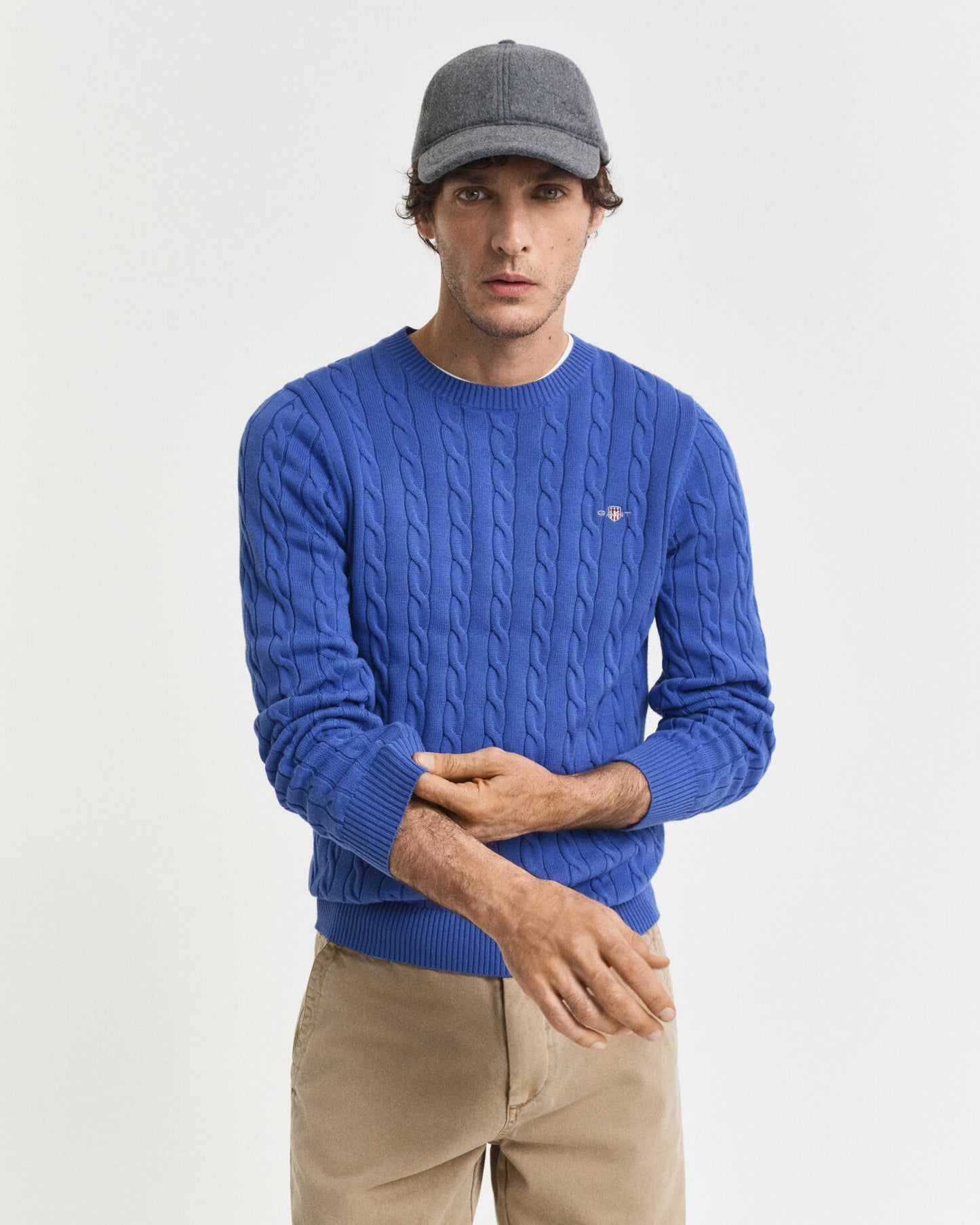 Baumwoll-Zopfstrickpullover mit Rundhalsausschnitt