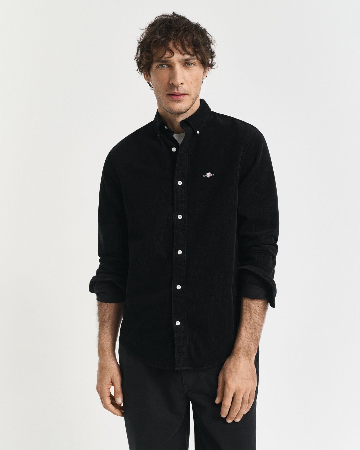 Chemise en velours côtelé de coton coupe droite
